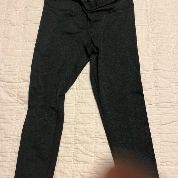 Leggings - Picture 2 of 3